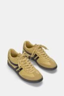 Pull&Bear Men Retro trainers Black 1306340 Yellow