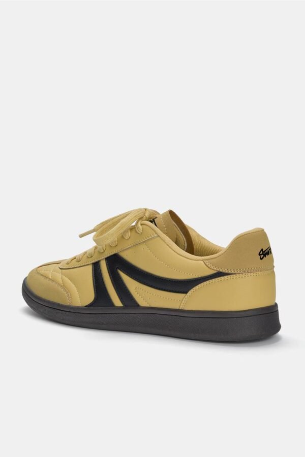 Pull&Bear Men Retro trainers Black 1306340 Yellow - Image 3