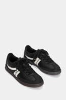 Pull&Bear unisex Retro trainers Black 1306340